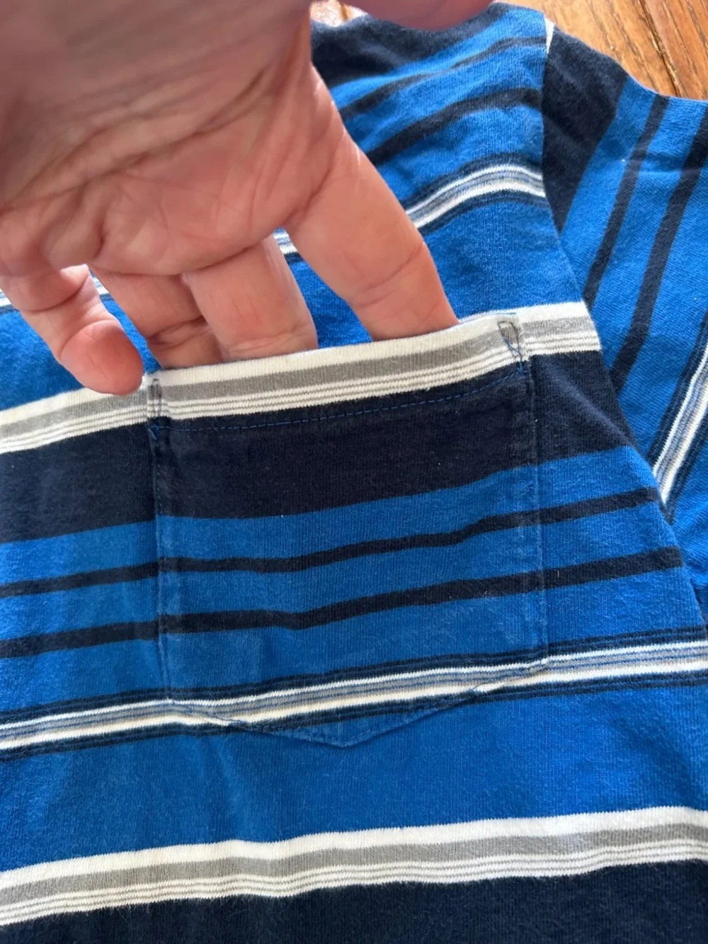 Old Navy VINTAGE toddler shirt